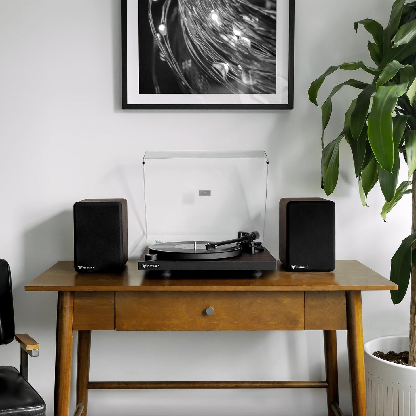 Premiere T1 Turntable System